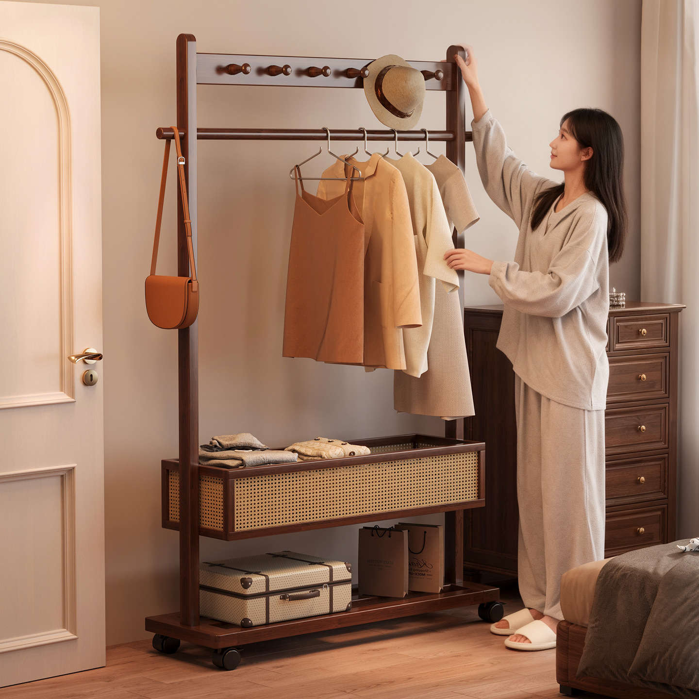 Percha de ropa vertical móvil doméstica para el piso del dormitorio que no ocupa espacio para organizar y almacenar un estante de almacenamiento integral