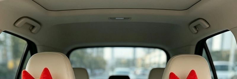 Headrest suitable for all seasons, same style lumbar support cushion, waist-protecting pillow, cartoon car seat cushion, cute car pillow