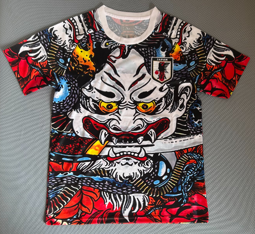 25-26 Nueva camiseta de anime de camiseta japonesa One Piece Samurai Sakura Dragon Ball Uniforme de fútbol transfronterizo de edición especial