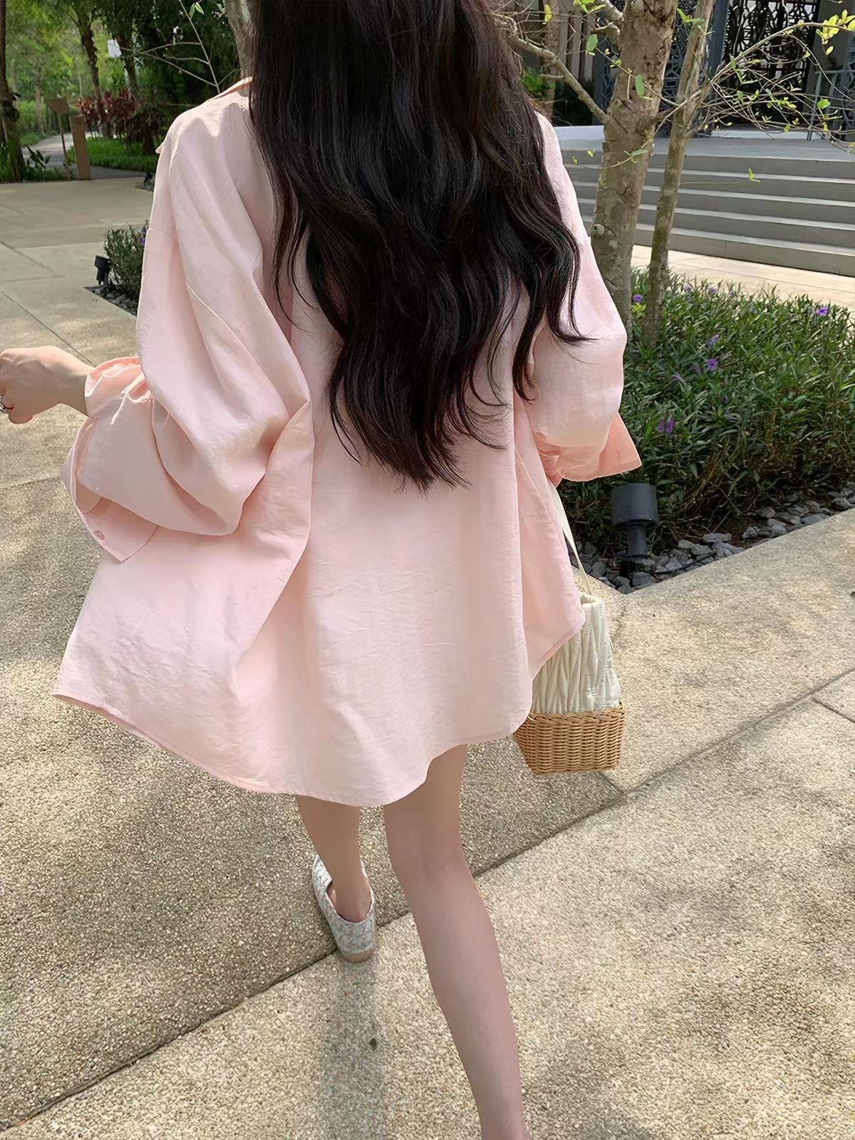 粉色衬衣女2026新款薄款外套韩系慵懒防晒衬衣设计宽松上衣外穿