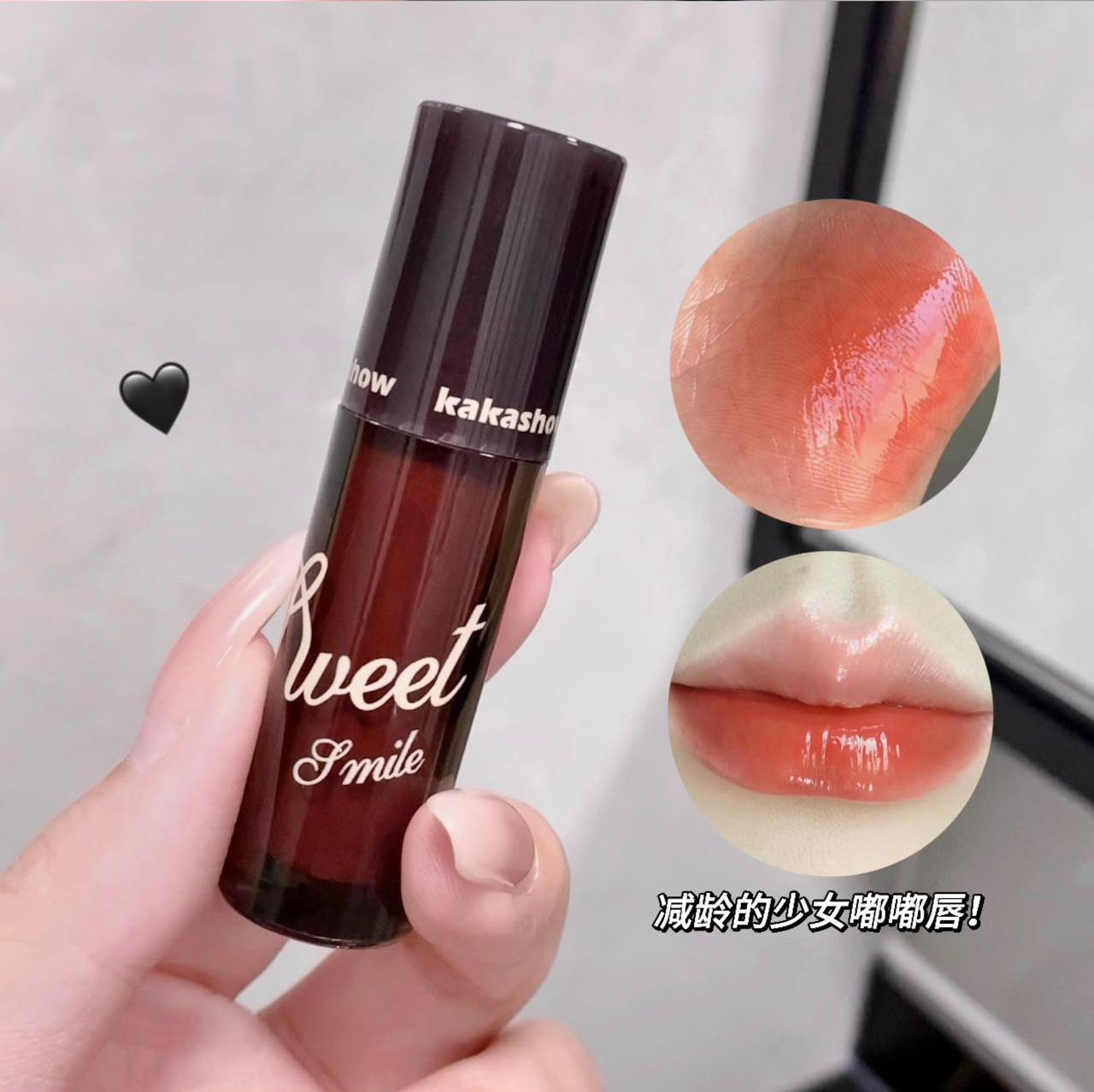 kakashow Sugar Gloss Lip Gloss Lipstick, with a water-like mirror finish, is clear and pure, not easy to stick to the glass, making the lips rosy and fair. Affordable for students undefined