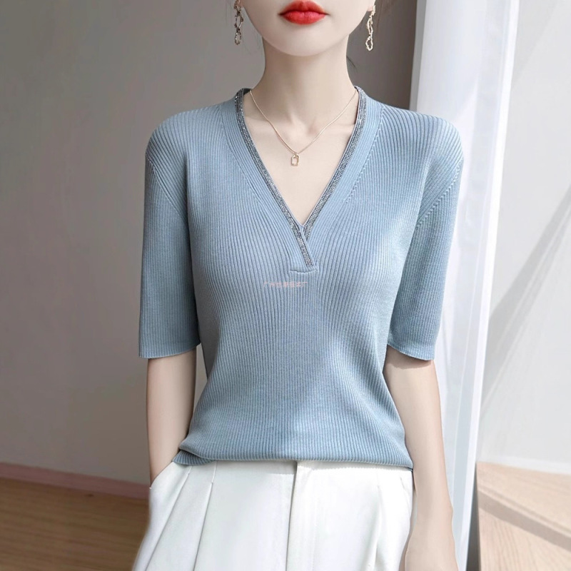 Elegant Swan Neck Summer Soft and Waxy V Neck Knitted Short-Sleeved T-Shirt Top Thin Tencel Soft and Waxy Fashionable Ice Silk Top