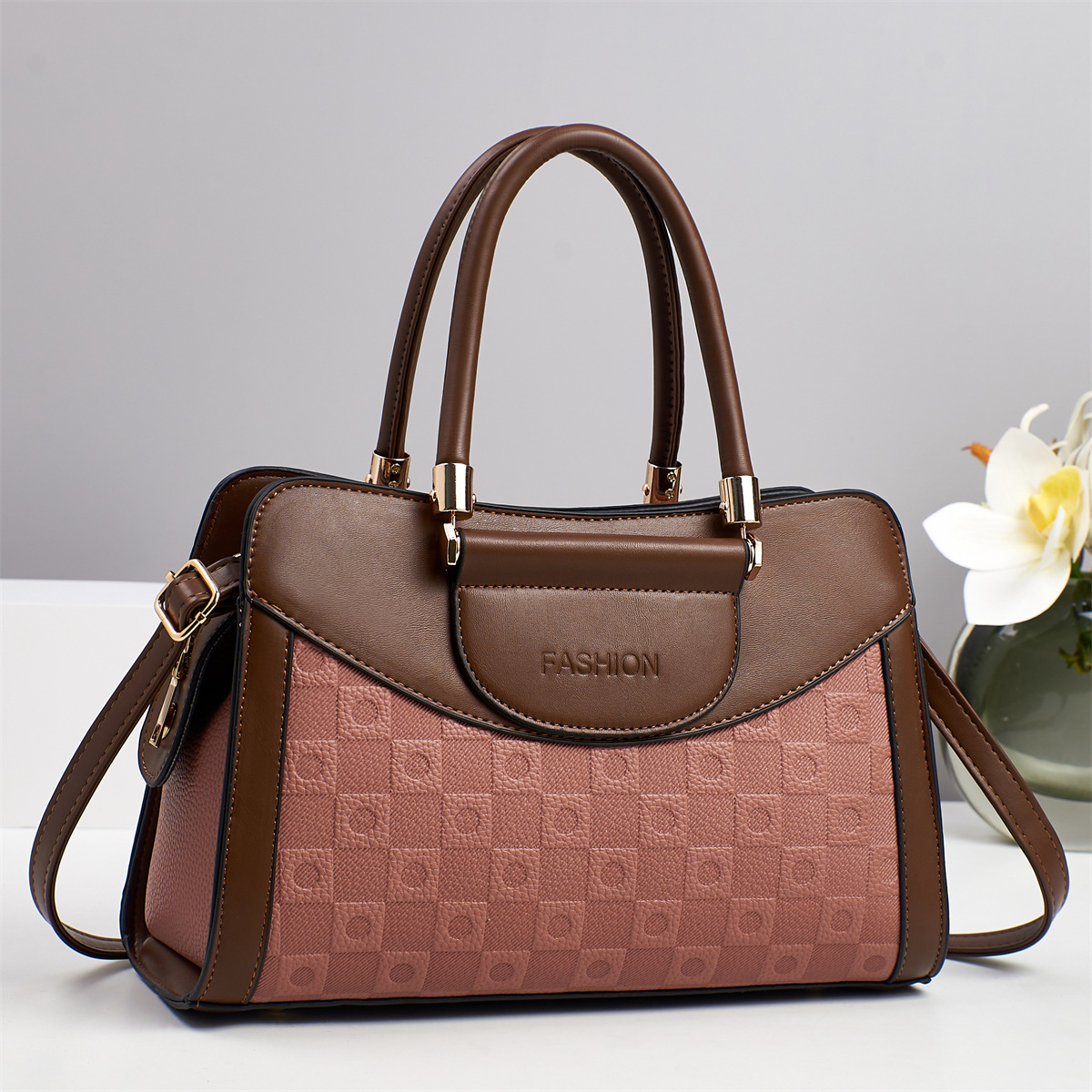 Capacidad Tote bag femenino 2025 nueva primavera y verano casual bolso de hombro portátil bolso grande de cercanías