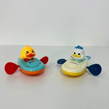 儿童戏水拉线船艇小鸭子划船洗澡浴室发条拉线玩水玩具礼品批发