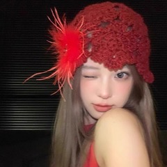 韓国系の優雅な透かし彫りの花の帽子の女性の仙気の羽の手作りの花の毛糸のカバーの帽子の甘いニットの帽子