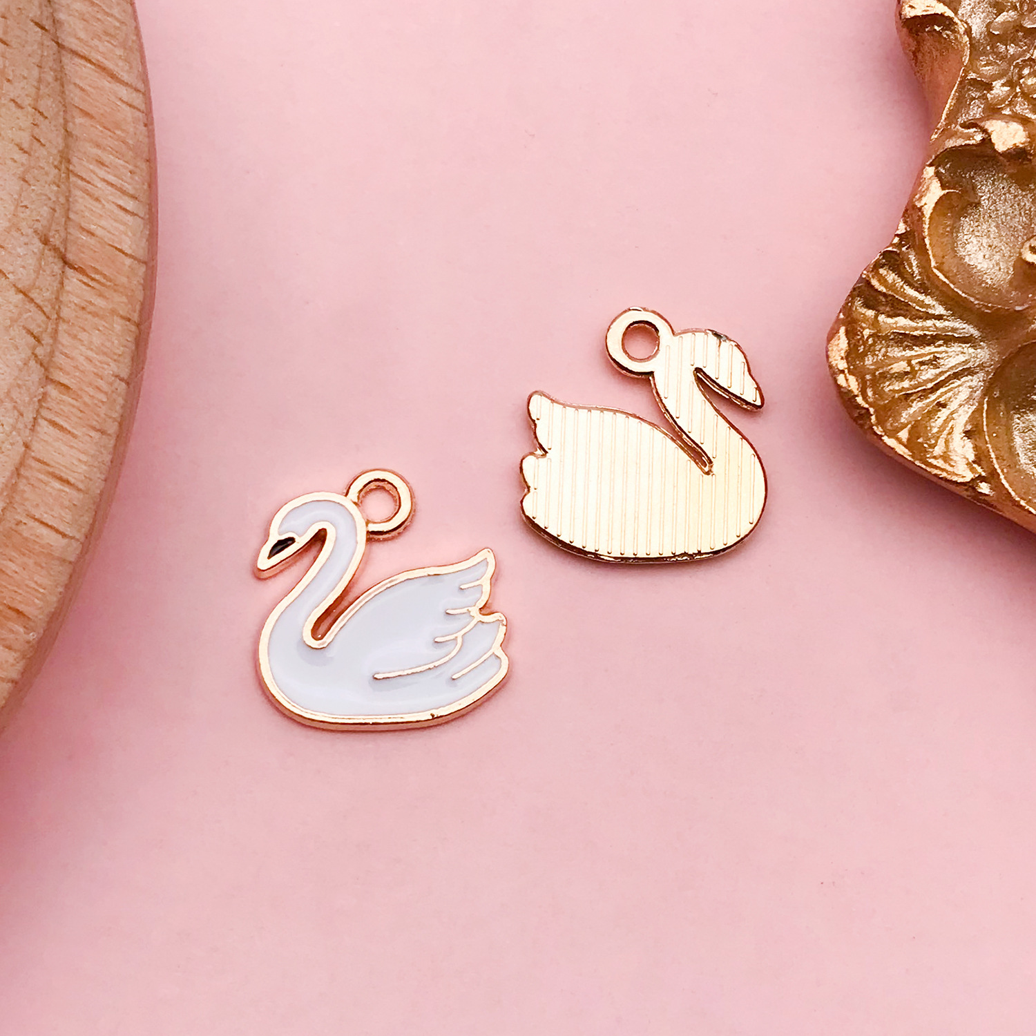 Colgante de vaca corona y nubes, accesorios DIY para llaveros y joyería