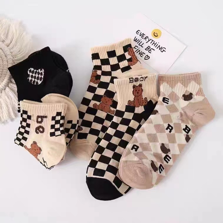 春夏款格子小熊襪子女學生短筒襪ins潮卡通可愛韓版船襪一件代發
