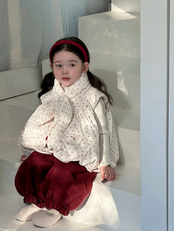 秋冬儿童羽绒服马甲2025新款女童白鸭绒背心童装外套保暖套装宝宝|undefined