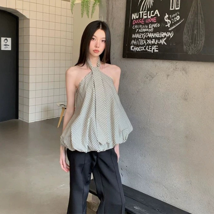 French-Style Fashion Design Striped Sleeveless Tie Halter Neck Tank Top for Women, New Summer Loose Slimming Floral Top French-Style Fashion Design Striped Sleeveless Tie Halter Neck Tank Top for Women, New Summer Loose Slimming Floral Top