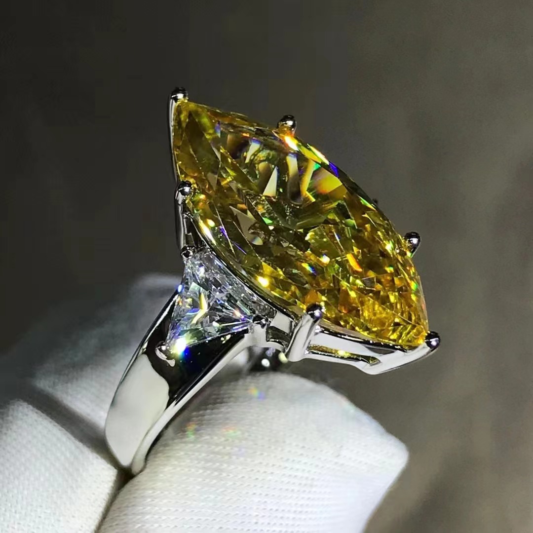 Gota de agua de corte rosa amarillo anillo de diamante de alto carbono 10 quilates caballo ojo anillo grande transfronteriza Venta caliente