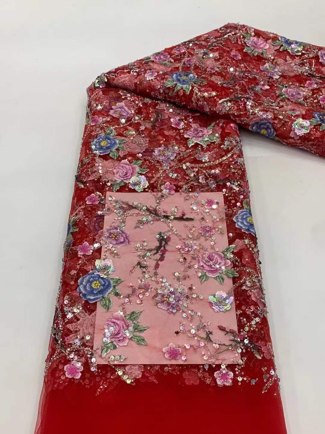 Nuevo chino Rosa flor bordado tela de alta calidad cuentas lentejuelas bordado tela xiuhe cheongsam vestido de novia encaje