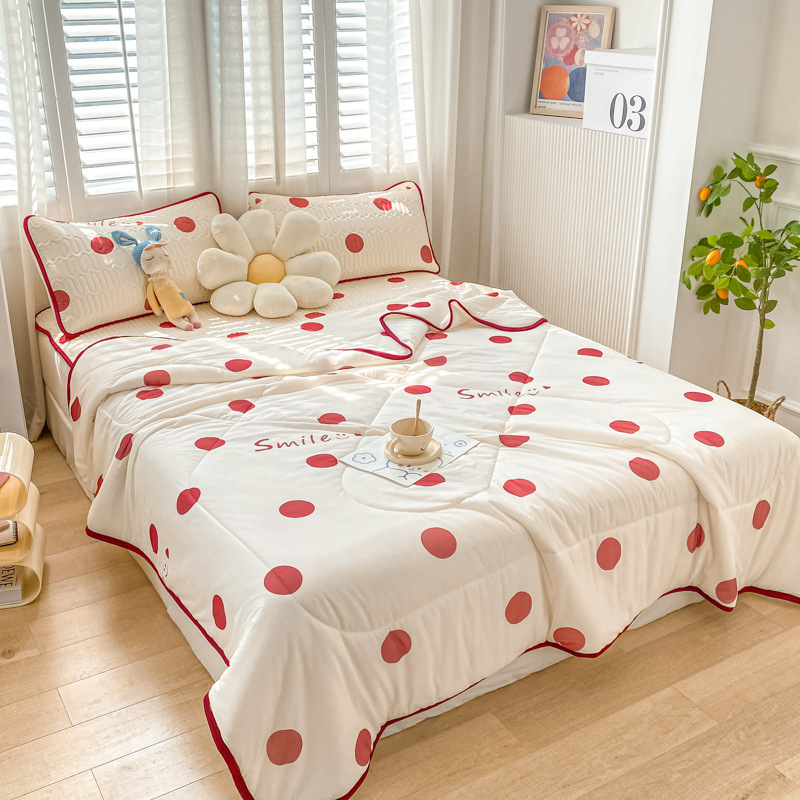 웨이브 도트 화이트