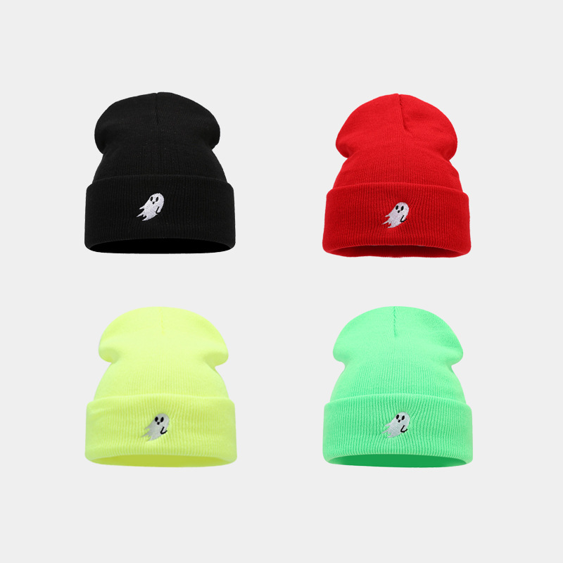 Amazon Venta caliente fantasma bordado Halloween hombres y mujeres sombrero de punto Otoño e Invierno moda de la calle sombrero frío moda caliente