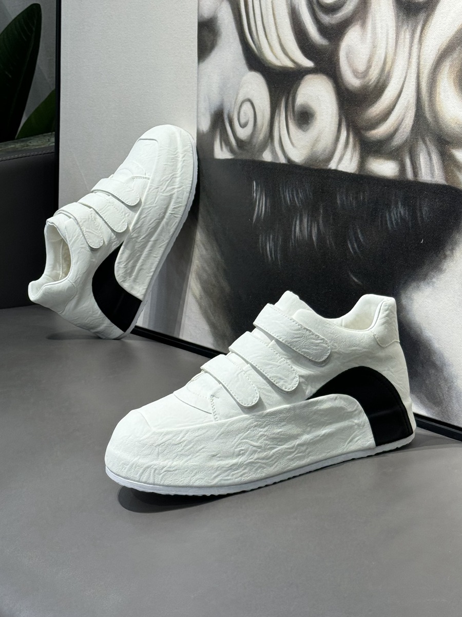 Uomo Inverno 2023 Nuova tavola alta in velluto Sport versatile e casual con piccole scarpe bianche in velcro One Step_voghion.com