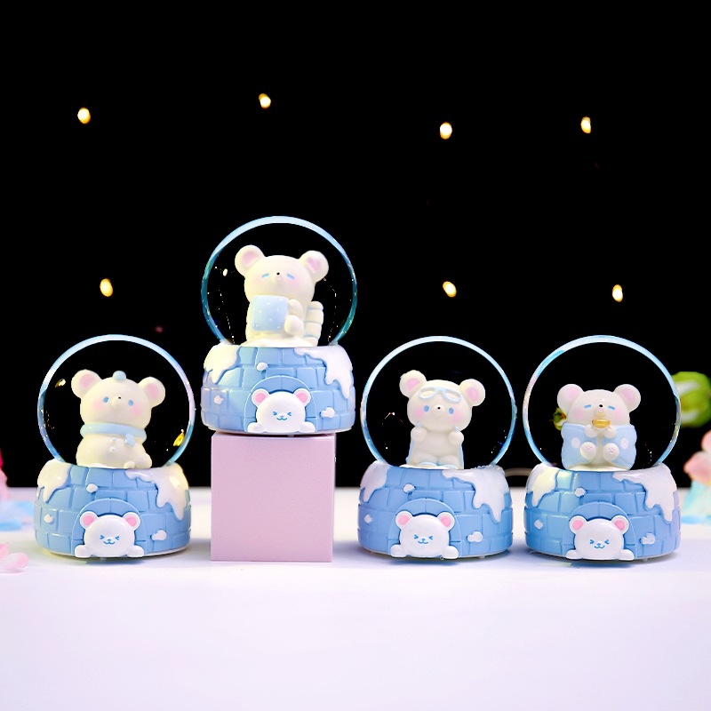 Dibujos Animados lindo Oso de invierno mini bola cristal del agua para niños regalo cumpleaños escritorio decoraciones al por mayor