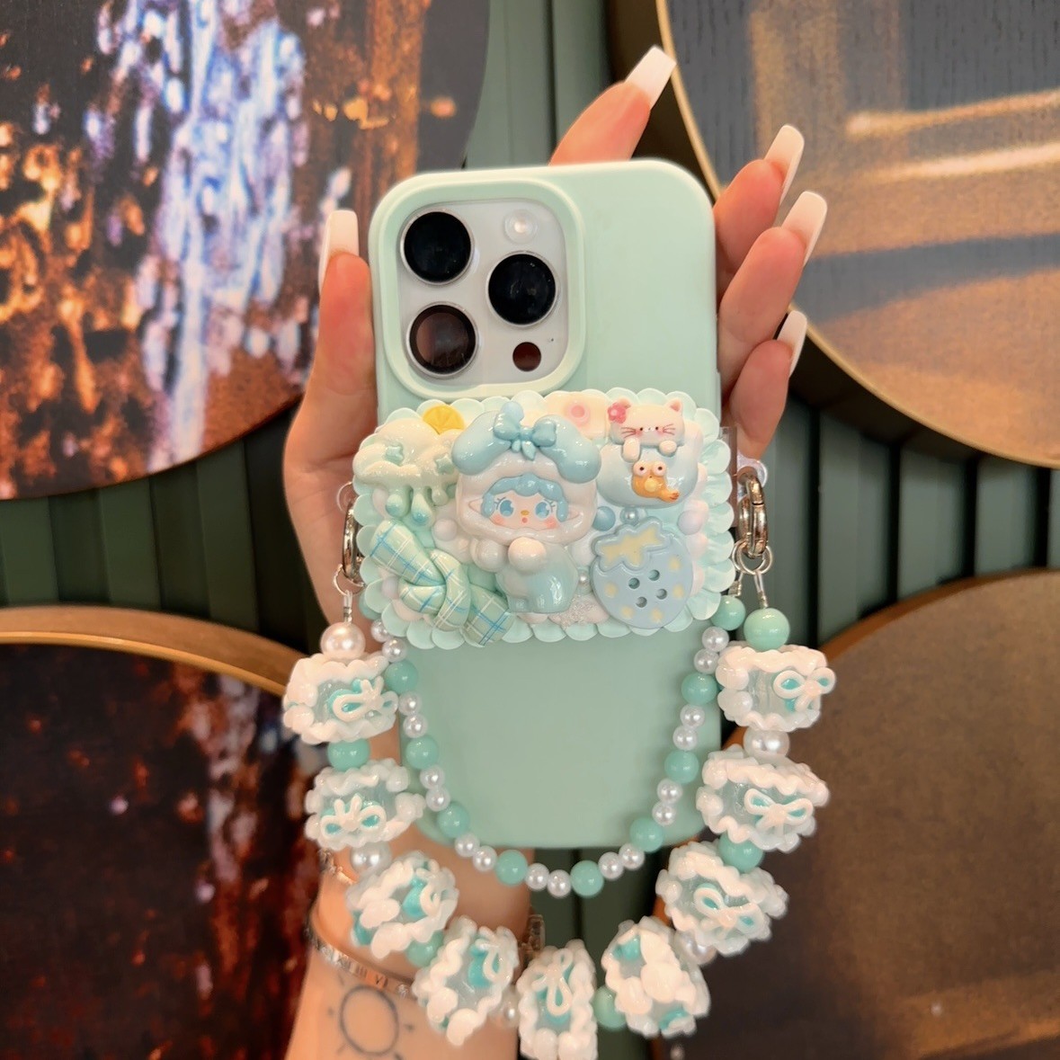 Original Handmade Cream Glue DIY Genuine Cute Phone Case Clip, Popular in Live Streaming, Mirror Phone Case Clip