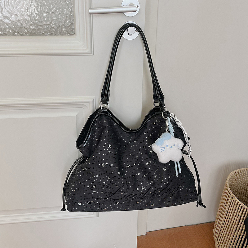 Star Print Tote Bag for Women, Large Capacity Handbag, Niche 2026 Spring New Model, High Aesthetic Value Commuter Tote Bag Star Print Tote Bag for Women, Large Capacity Handbag, Niche 2026 Spring New Model, High Aesthetic Value Commuter Tote Bag
