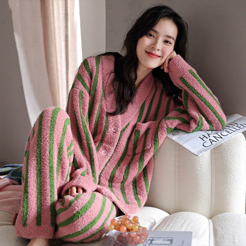 Autumn and Winter new women's cardigan soft cashmere warm thickened contrast color striped home wear coral fleece two-piece set