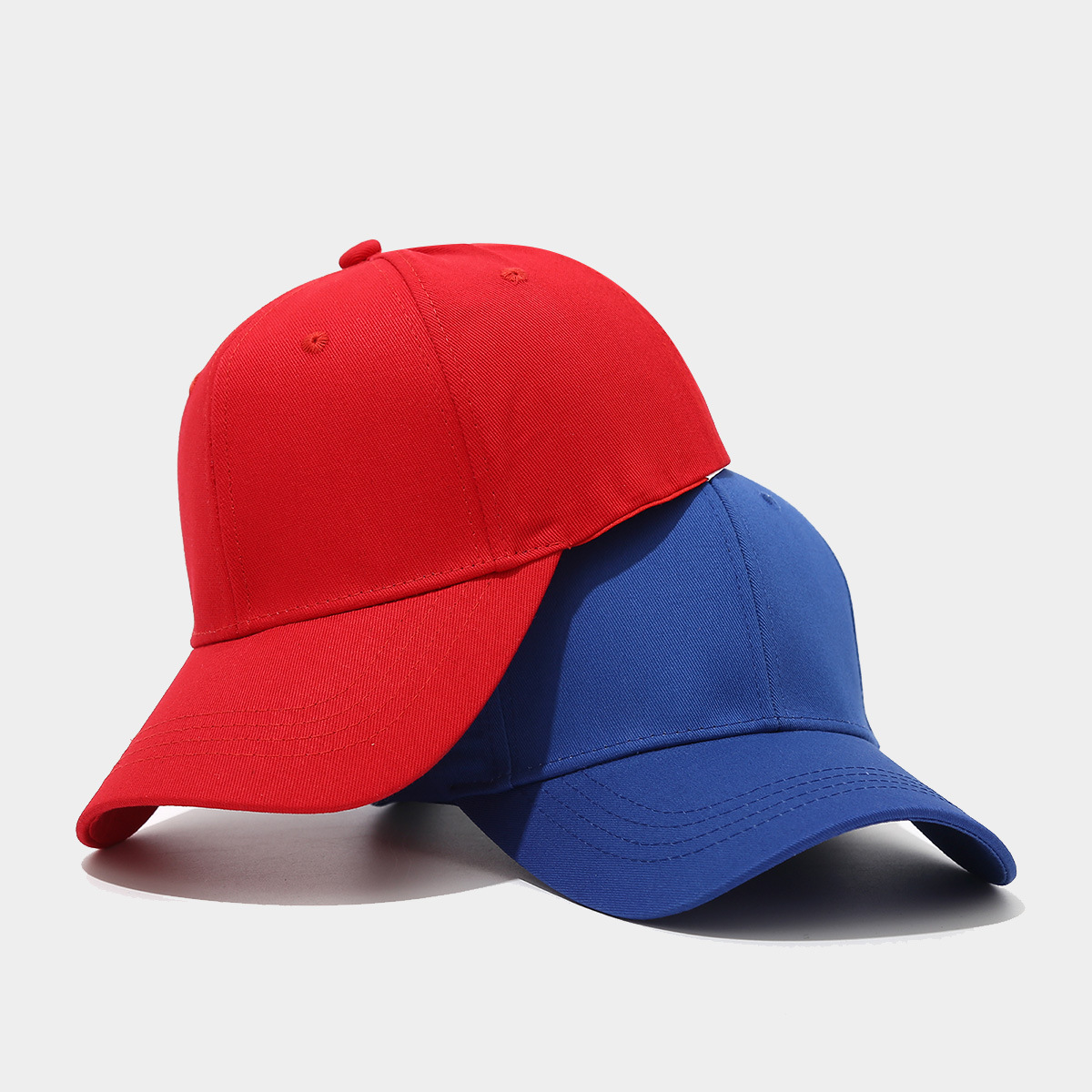 Primavera y verano al aire libre sombrero de protección solar sombrero de color sólido simple sombrero de béisbol casual duro mostrando cara pequeño sombrero de lengua de pato para hombres y mujeres