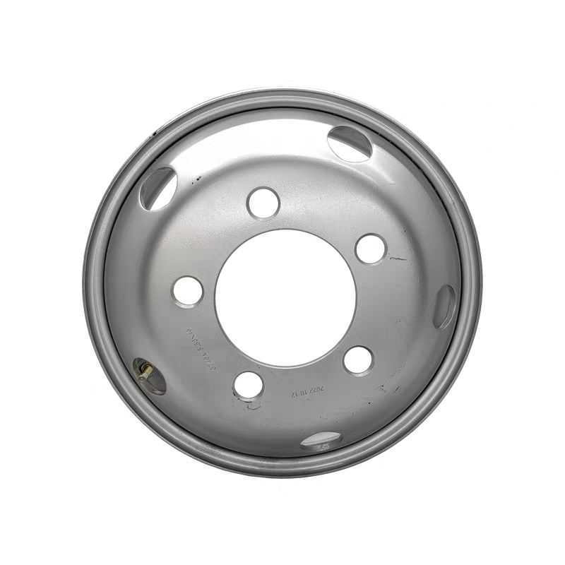Isuzu Qingling 100P 600P Kv100 Kv600 Vacuum Tire Steel Rim Hub Tire Steel Basin Original Factory