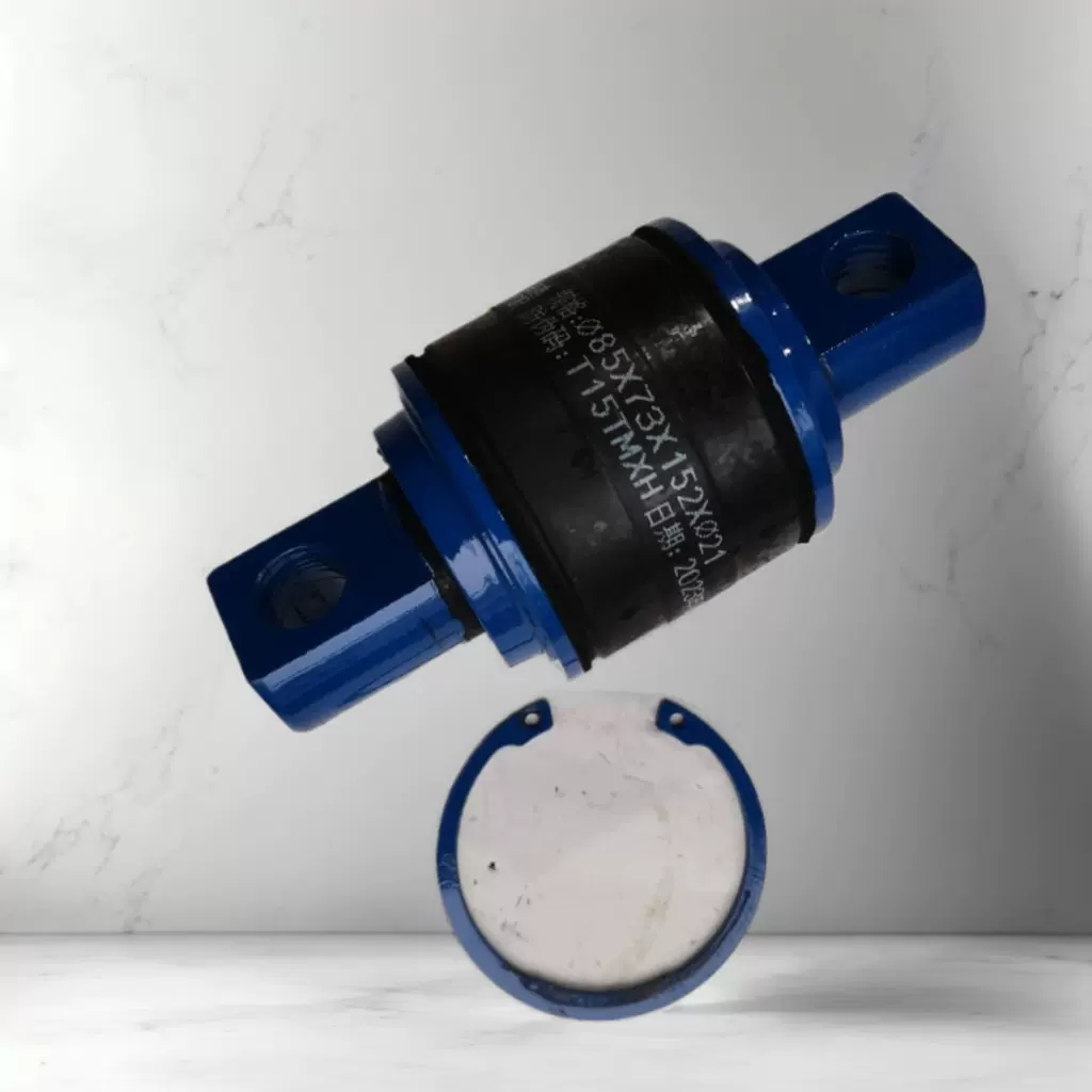 供应各种货车扭力胶芯适用于陕汽德龙推力杆胶套φ85*73*152*φ21