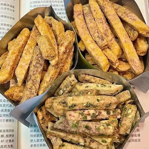 Чистые красные закуски с закусками здоровые хрустящие хрустящие лип -лип -таро со вкусом соленый яичный желток желтый вкус