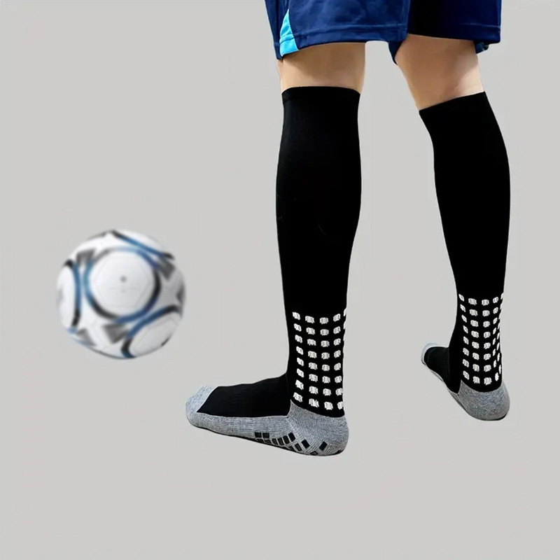 サッカーの靴下の大人のストッキングのタオルの底の厚い専門のゴムの点の滑り止めの衝撃の長い試合の訓練の靴下の卸売り|undefined