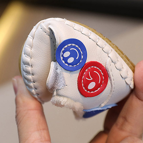 Winter 0-6-12 months baby walking shoes soft soles one-year-old infants cartoon padded cotton shoes