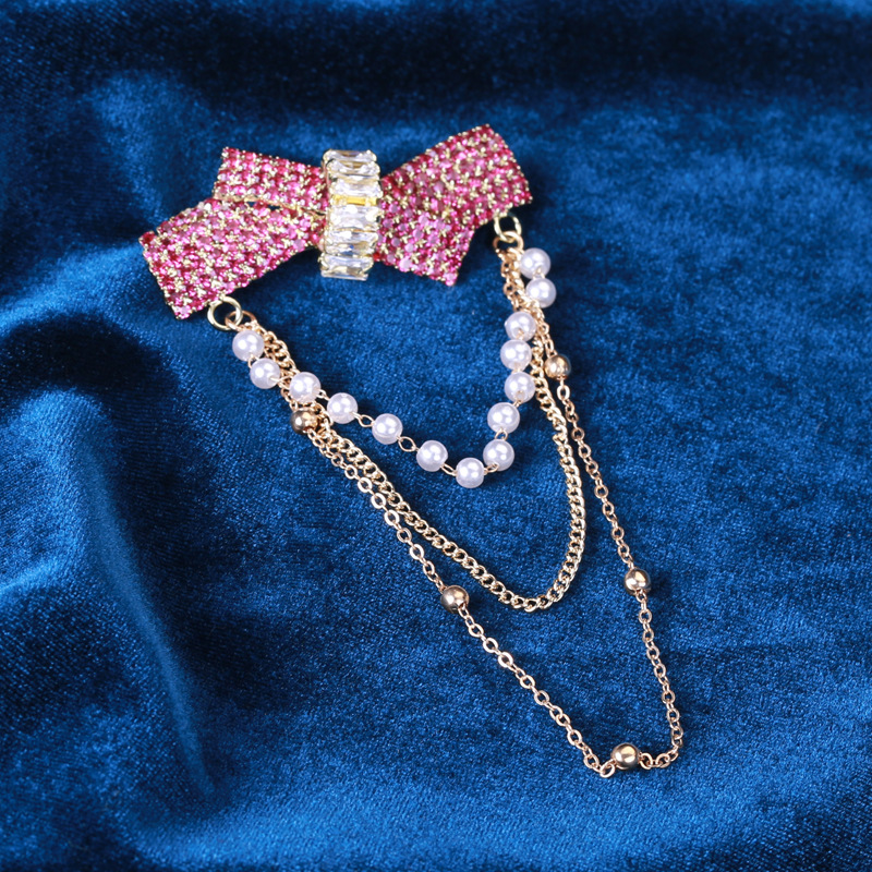 Elegant Glam Bow Knot Alloy Tassel Plating Inlay Artificial Pearls Rhinestones Women's Brooches display picture 2