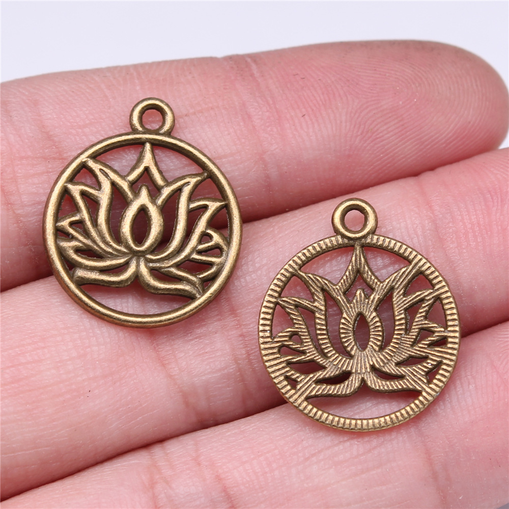 1 Piece Retro Lotus Alloy Plating Pendant Jewelry Accessories display picture 6