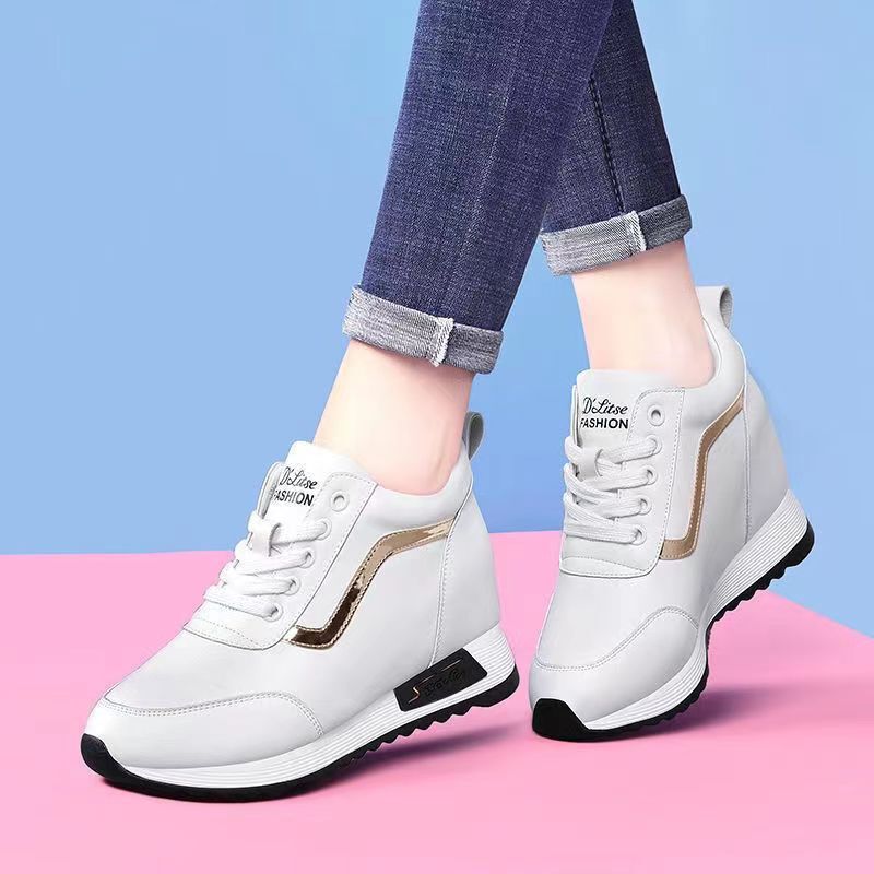 Women's Height-Increasing Shoes 2025 Autumn Style Height-Increasing White Shoes Korean Style Elegant Women's Shoes Wedge-Heeled Outdoor Sports and Casual Shoes