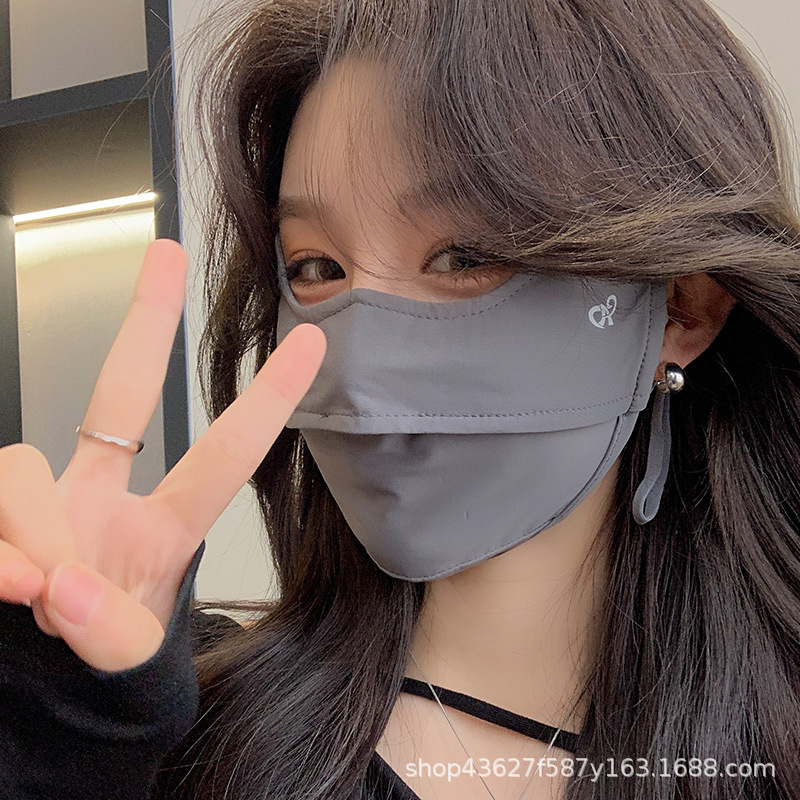 La nueva máscara de seda de hielo de protección ocular de alta protección para mujeres es ligera, transpirable y resistente a los rayos ultravioleta al aire libre upf50 + máscara de verano.