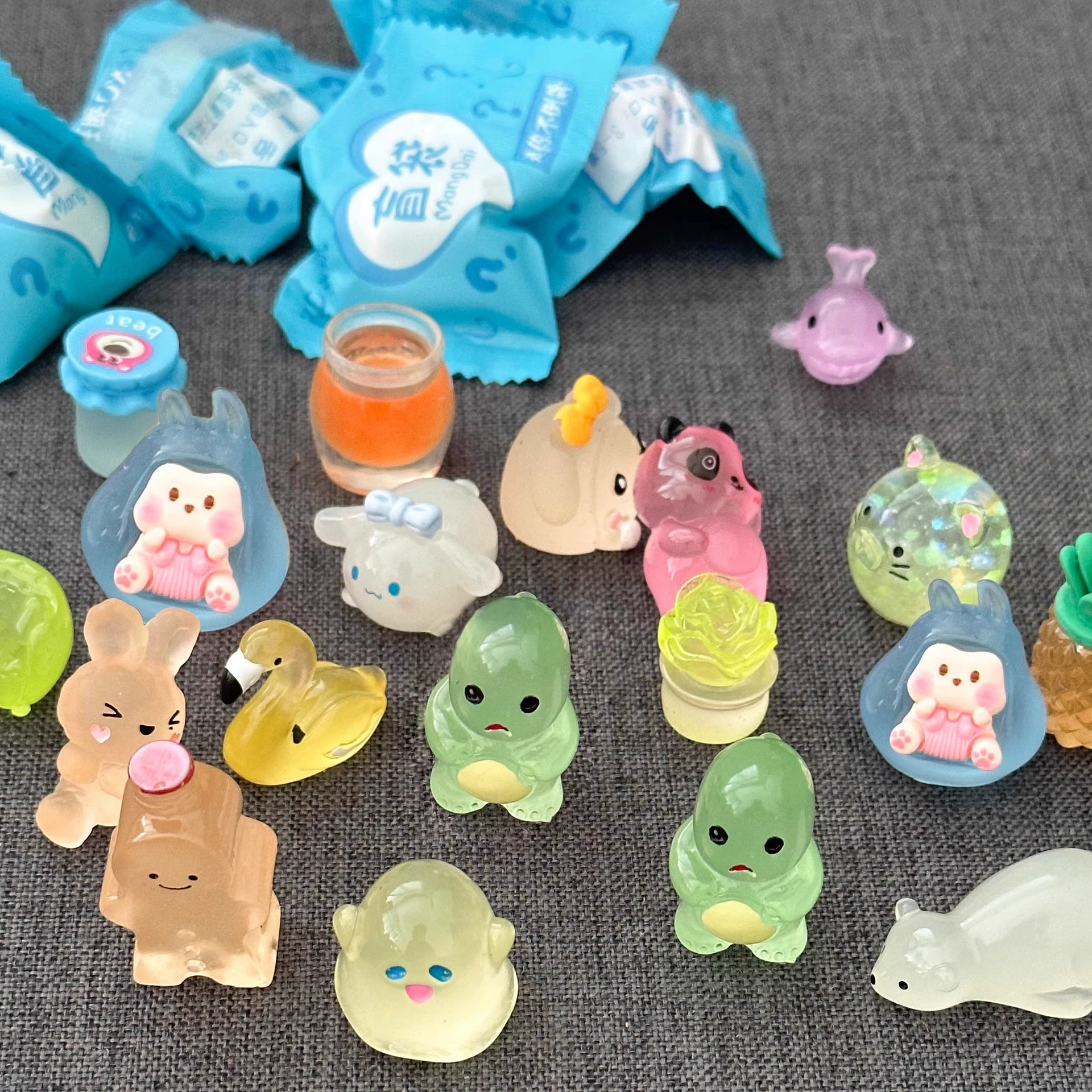 Маленькая модель животного, игрушка, кукла, награда, подарок на день рождения