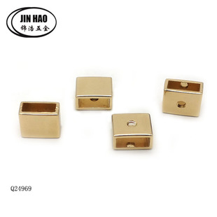 ������ν��ӿ۰����Ͻ�3���K���ִ�������10mm����Ƥ�Ͻ����K��