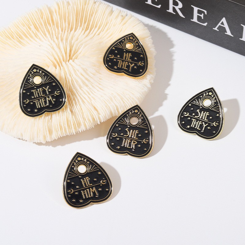 Broches Punk Lettre Alliage Étuvant Vernis display picture 2