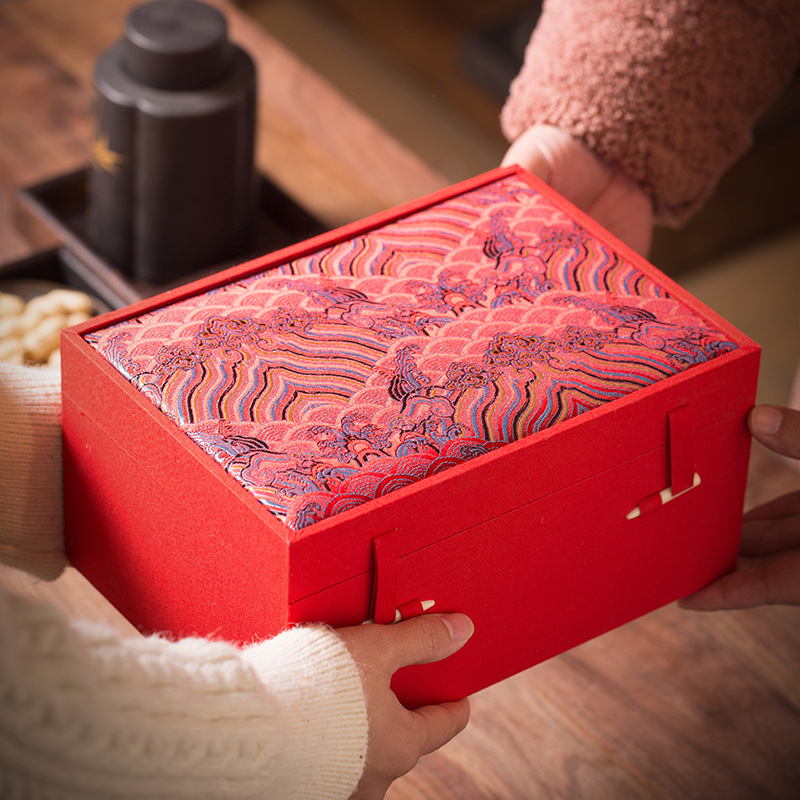 Jingxin Packaging Red Cloud brocade fabric ceramic tea set gift box with tea cups, tea pot, and cover bowl packaging box brocade box