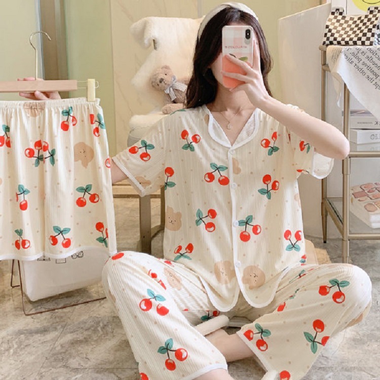 Nuevo estilo pijamas traje de tres piezas de las mujeres pijamas de estilo coreano de verano dulce ins estilo desgaste para el hogar conjunto de tres piezas entrega de una pieza