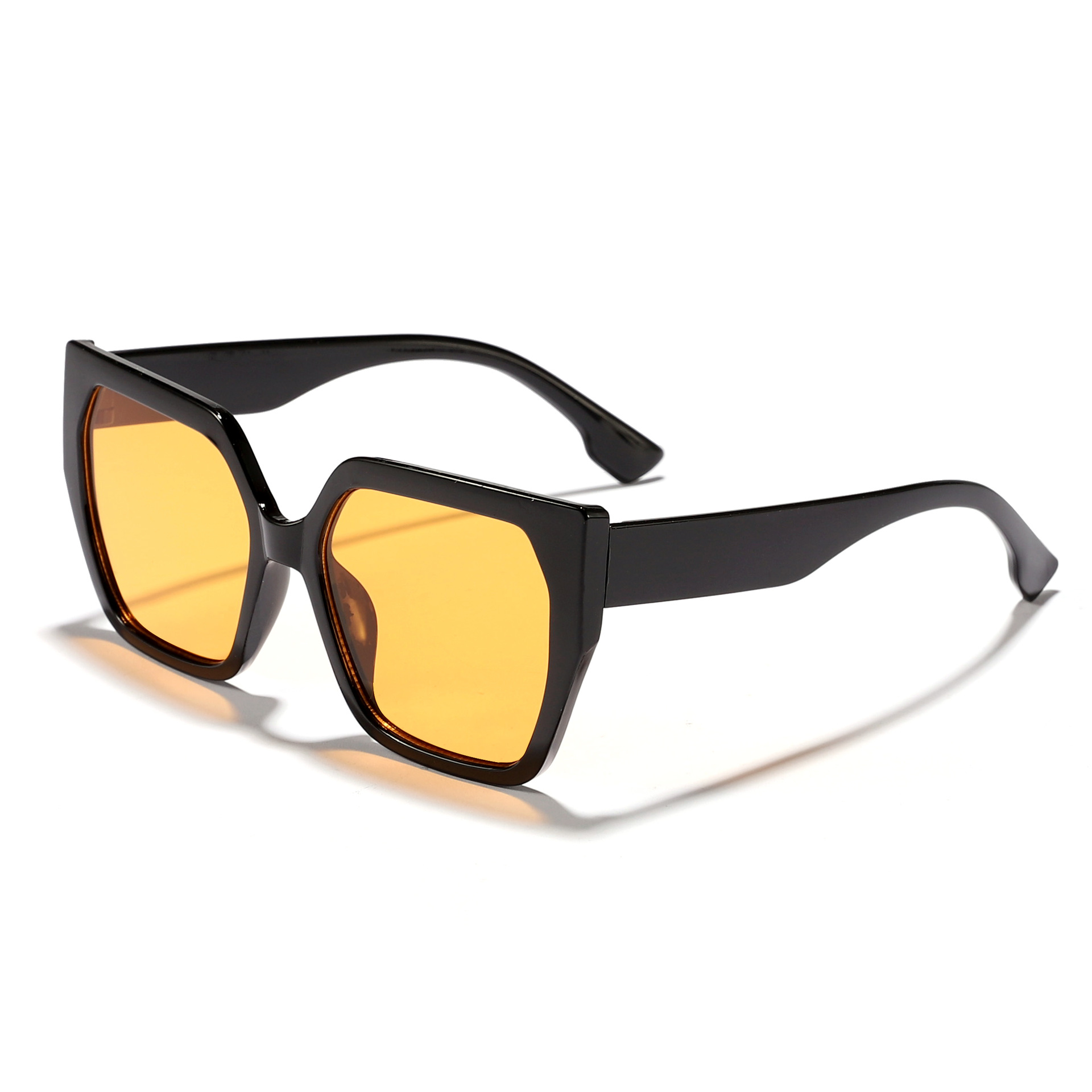 Nuevas gafas de sol caja de gradiente ojos de gato sunglasses gafas de sol marrones europeas y americanas al por mayor uv400 comercio exterior