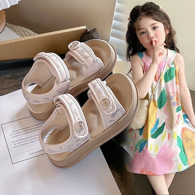 2026 primavera y verano de las niñas sandalias de suela suave nuevos niños sandalias de dedos abiertos moda versátil zapatos de playa zapatos princesa