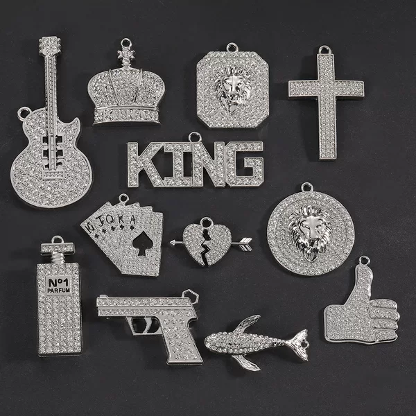 Wholesale European and American Hip-Hop Necklace Pendant Accessories, Various Styles of Crown, Letter, Guitar DIY Bracelet Charms That Do Not Fade