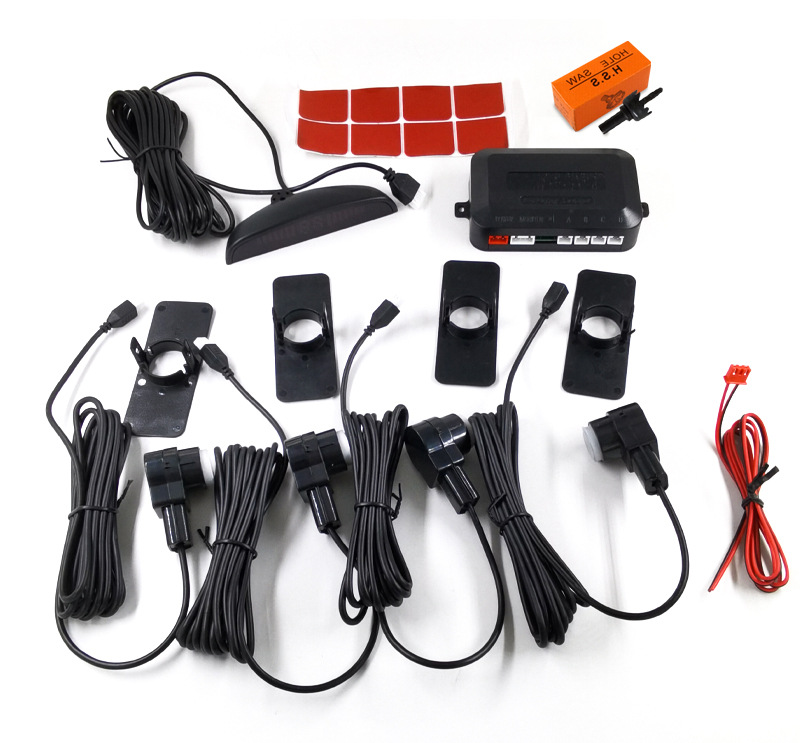 Foreign trade factory direct crescent LED display buzzer car universal reversing radar 4 probe accurate detection