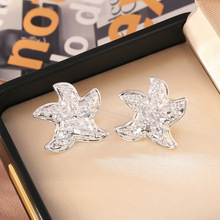 �ļ���Ʒ�����纣�Ƕ���С����������ʯ�����߼���ʱ�и��Զ���