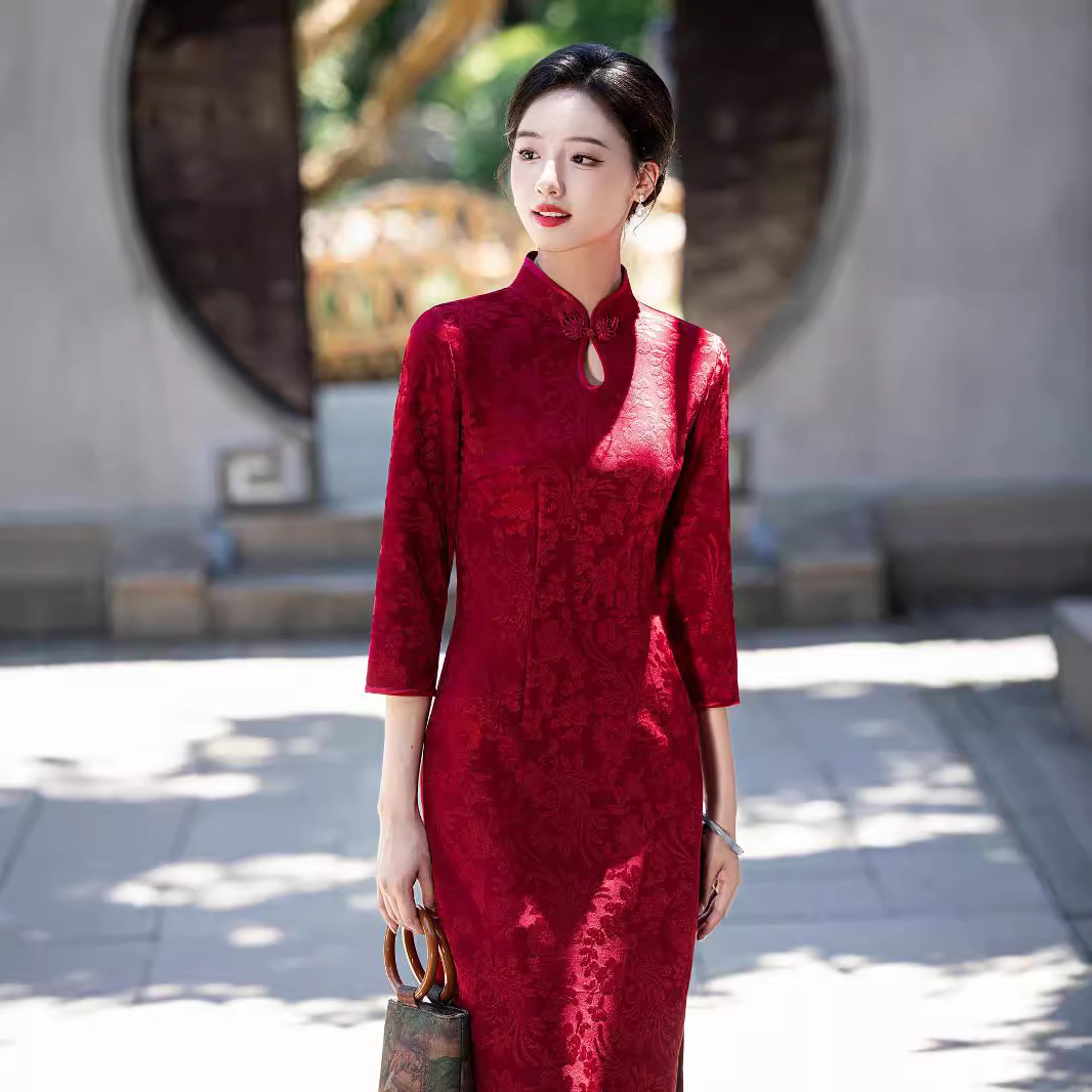 烫金提花高端妈妈婚宴喜服旗袍2024年轻喜婆婆结婚修身中式晚礼服