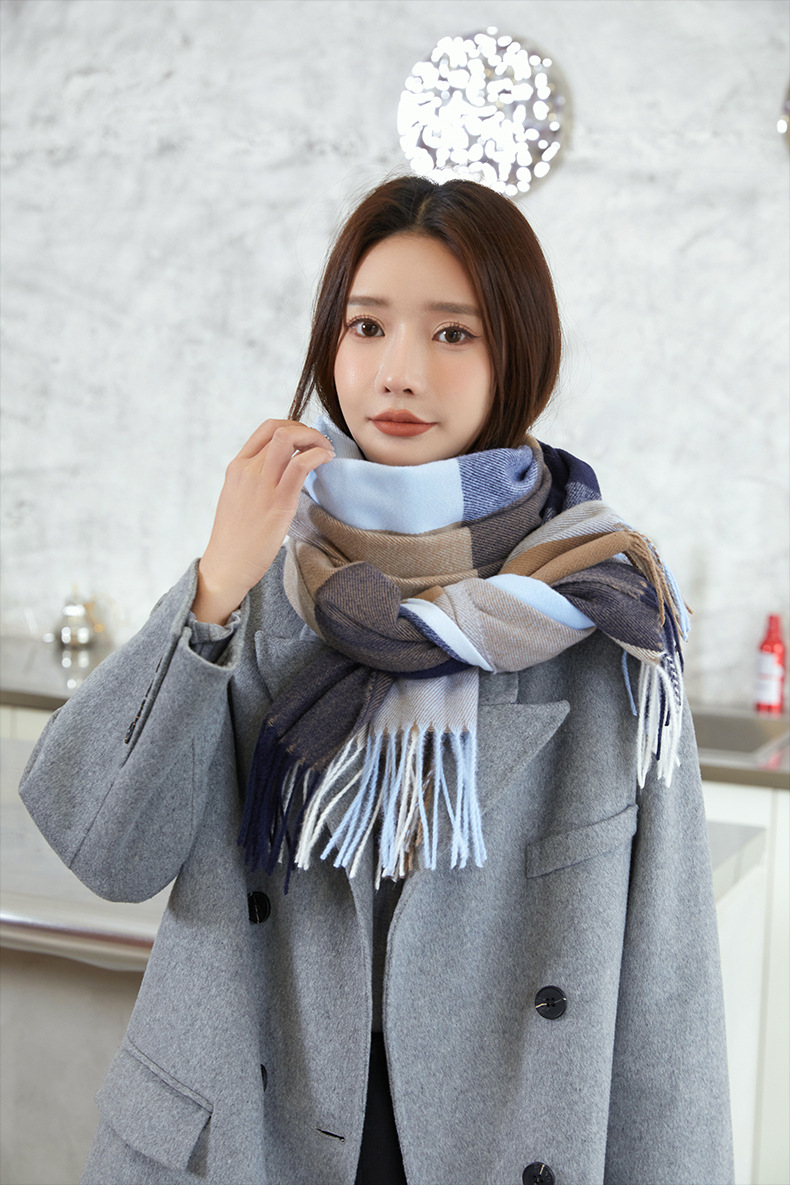 Women's Fashion Plaid Imitation Cashmere Tassel Winter Scarves display picture 2