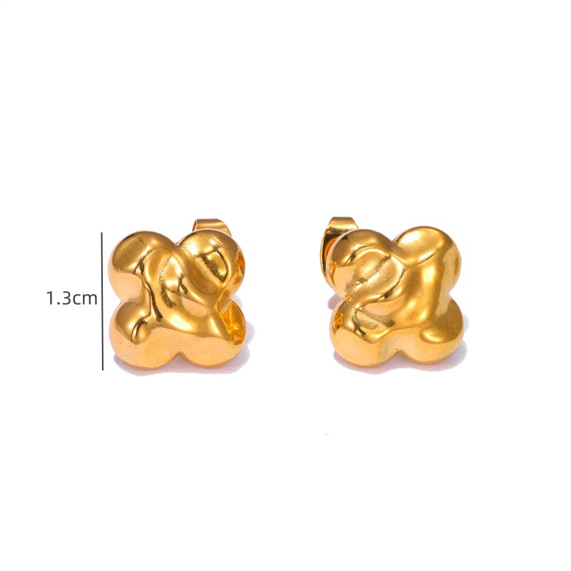 8g Weight 304 Stainless Steel Ear Needle Material Ear Studs Classification 1 Pair Quantity Holiday, Travel, Selfie Occasion 304 Stainless Steel Material Heart Shape, Flower Pattern Women's Gender Plating Design Elegant, Simple Style, Streetwear Style 1 Pair Elegant Simple Style Streetwear Heart Shape Flower Plating 304 Stainless Steel Ear Studs 5