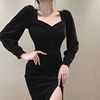 Long sleeve dress with sexy square neck， chest showing and waist closing zipper design