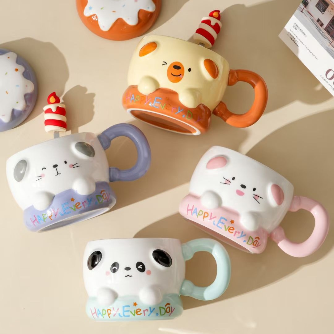 Regalos de cumpleaños para chicas pastel taza con cubierta cucharas de cerámica de oficina taza de agua de alto valor