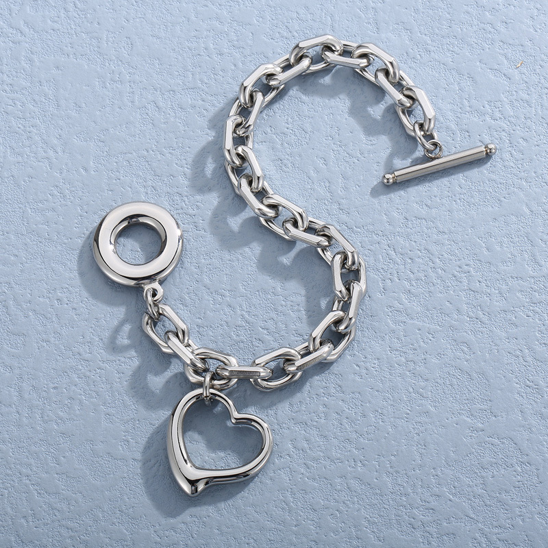 Heart Pattern PVD Coated 18K Gold Plated Heart Titanium Steel Fashion Waterproof Non Tarnish