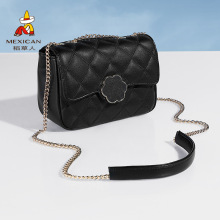 �����˰����ļ��¿�߼��|��ͨ��С�����ճ�ͨ�ں��s�μ�б���Ů