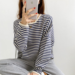 韓国スタイルのプルオーバースウェットシャツの女性のコート春と秋の薄いカジュアル新しいストライプラウンドネックルーズ長袖プラスサイズの婦人服